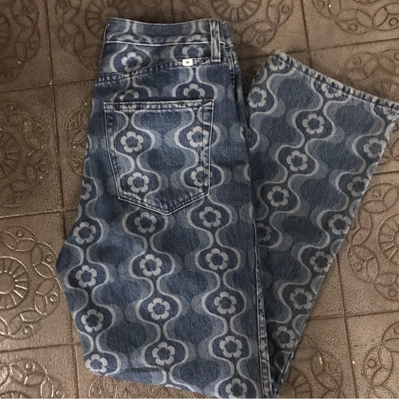 Aritzia Sunday Best Cowboy Jean - Kaleidoscope Blue - Size 10 🇨🇦 - Picture 6 of 11